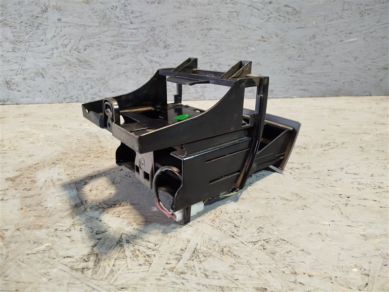 пепельница, 1600 рублей, Санкт-Петербург