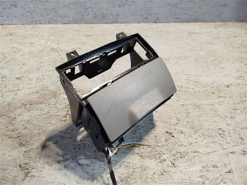 пепельница, 1600 рублей, Санкт-Петербург