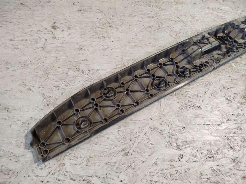 накладка багажника, 1640 рублей, Санкт-Петербург