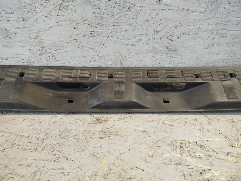 накладка багажника, 1640 рублей, Санкт-Петербург