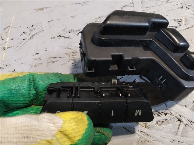 кнопки управления сиденьем, 2555 рублей, Санкт-Петербург