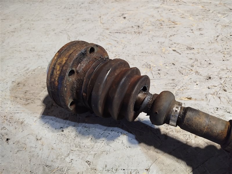 полуось, 3990 рублей, Санкт-Петербург