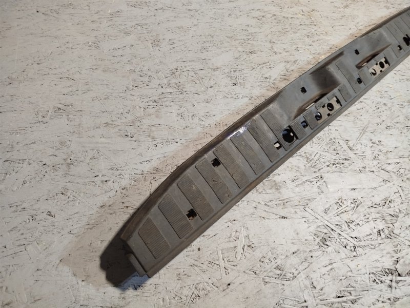 накладка багажника, 1720 рублей, Санкт-Петербург