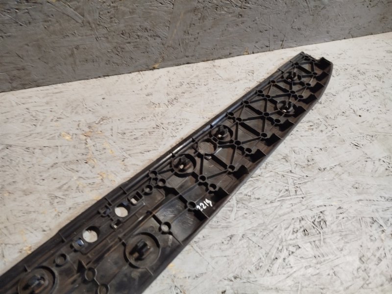 накладка багажника, 1760 рублей, Санкт-Петербург