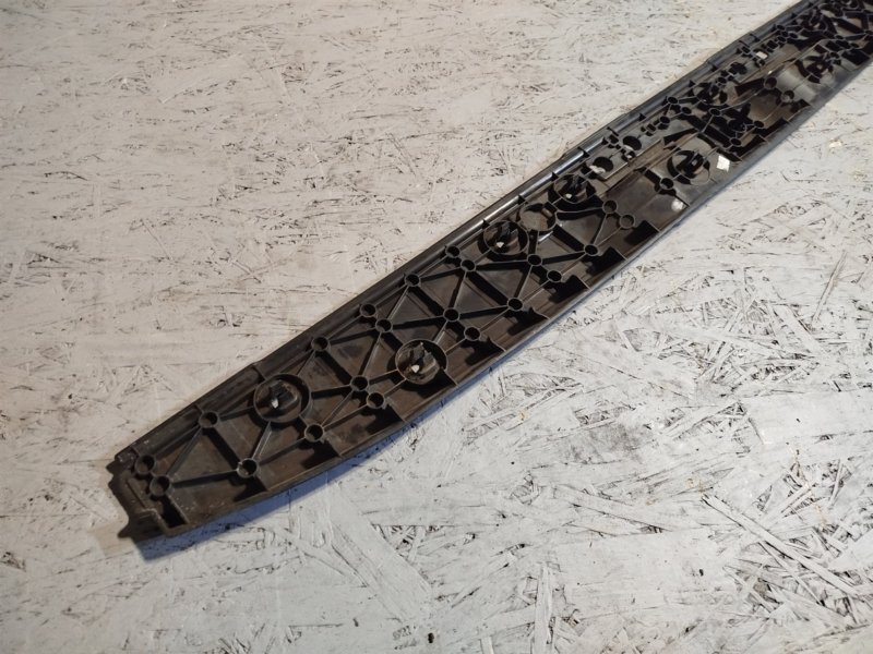 накладка багажника, 1760 рублей, Санкт-Петербург