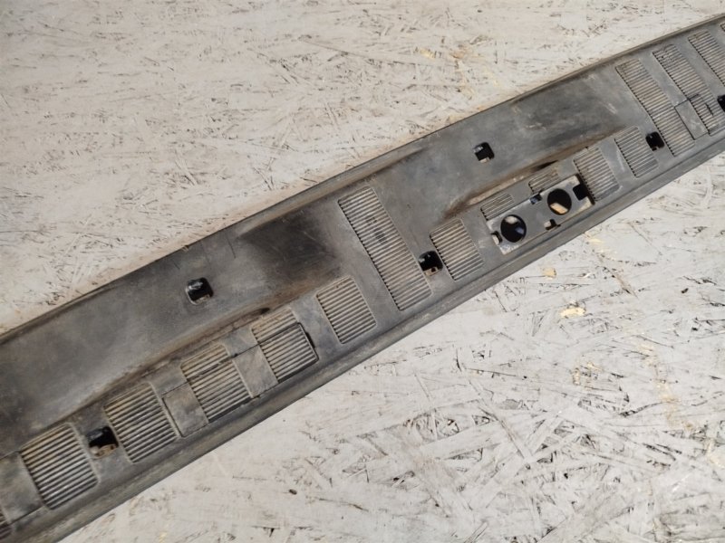 накладка багажника, 1720 рублей, Санкт-Петербург