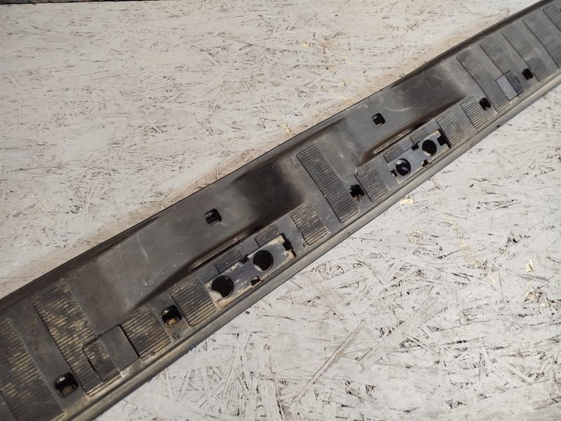 накладка багажника, 1720 рублей, Санкт-Петербург