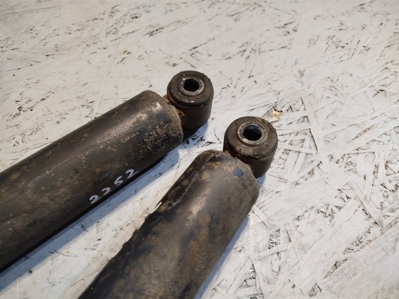 амортизатор, 2695 рублей, Санкт-Петербург