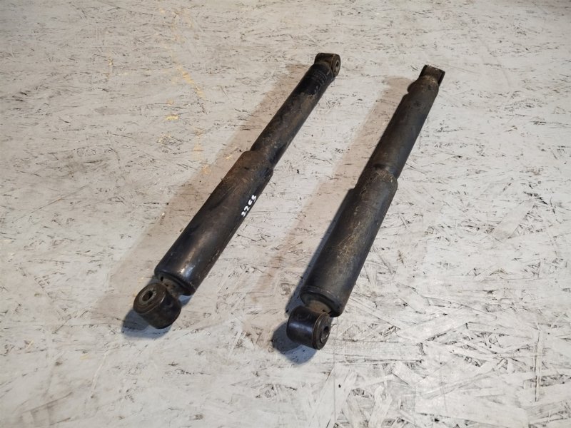 амортизатор, 4830 рублей, Санкт-Петербург