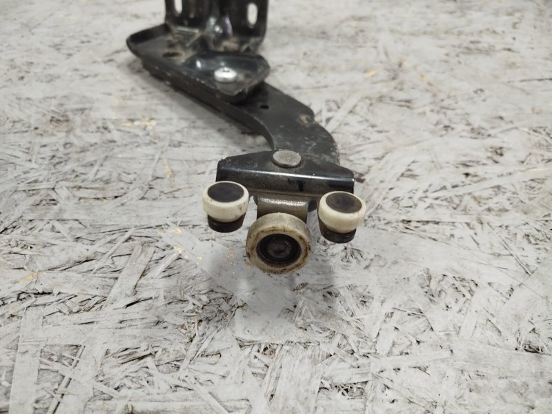 ролик сдвижной двери, 2680 рублей, Санкт-Петербург