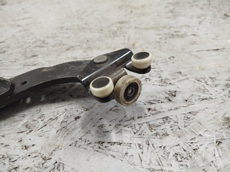 ролик сдвижной двери, 2680 рублей, Санкт-Петербург