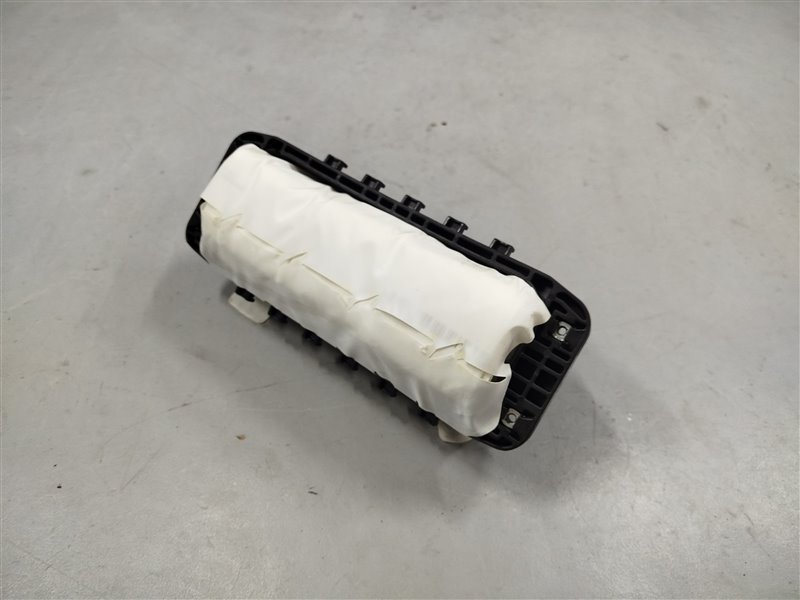 подушка в торпедо, 20805 рублей, Санкт-Петербург