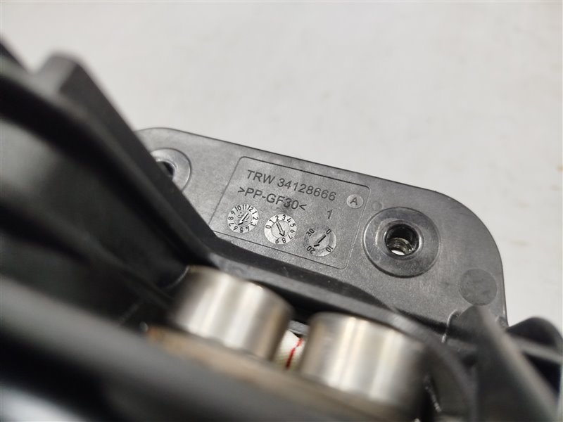 подушка в торпедо, 20805 рублей, Санкт-Петербург