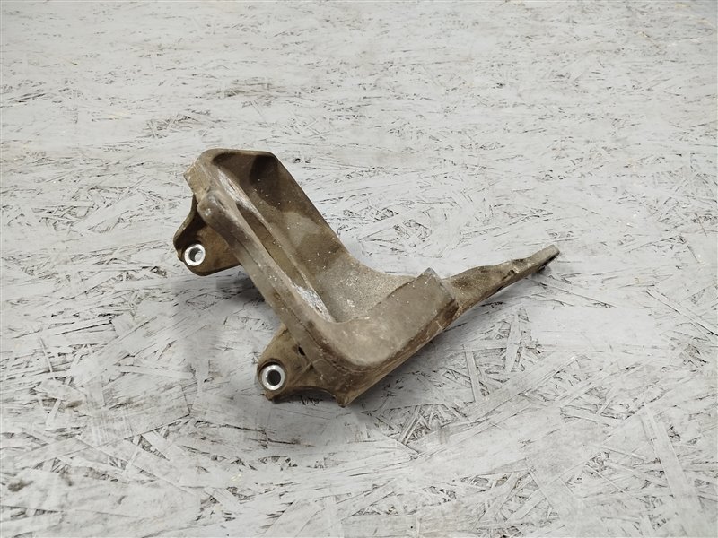 Кронштейн МКПП, 2790 рублей, Санкт-Петербург