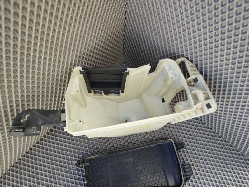 корпус блока предохранителей, 1620 рублей, Санкт-Петербург