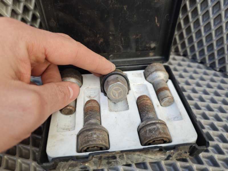 болты секретные, 3350 рублей, Санкт-Петербург