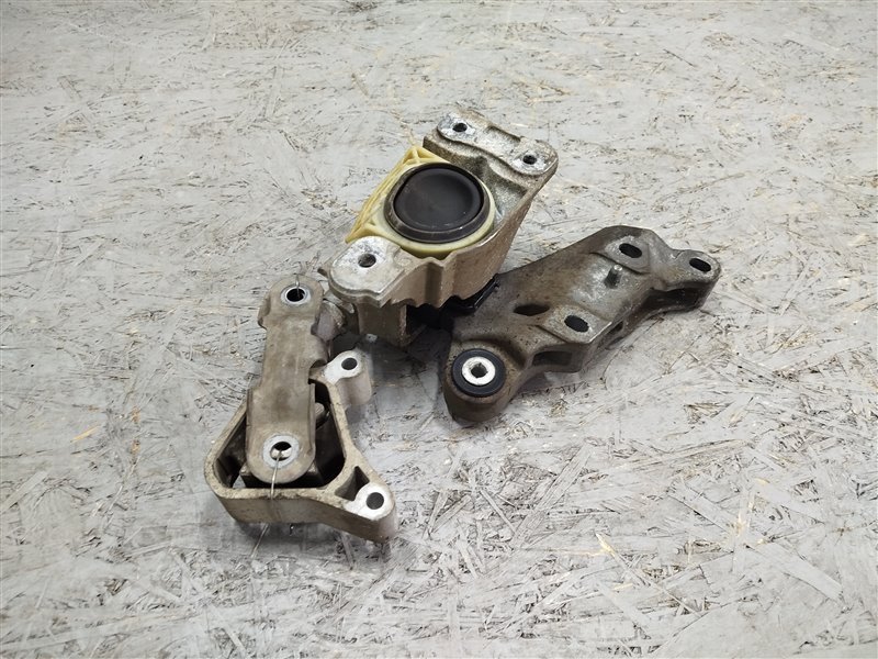 подушка двигателя, 11735 рублей, Санкт-Петербург