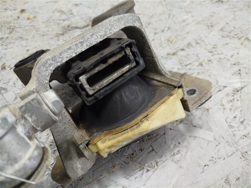 подушка двигателя, 11735 рублей, Санкт-Петербург