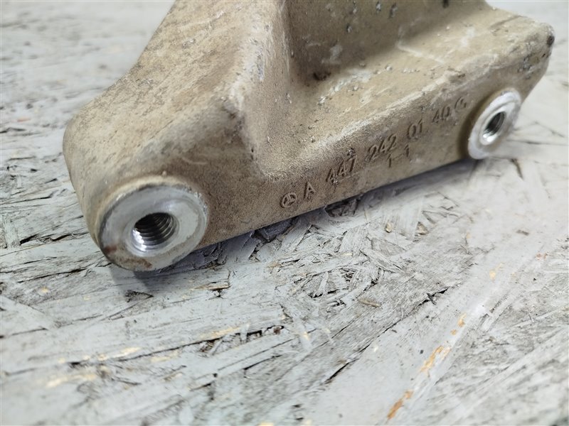 кронштейн двигателя, 2350 рублей, Санкт-Петербург