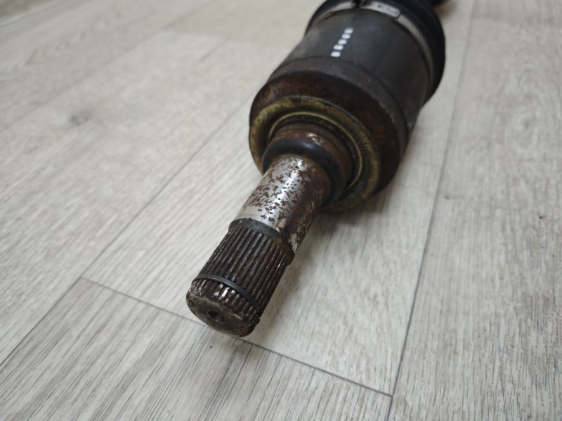 полуось, 4460 рублей, Санкт-Петербург