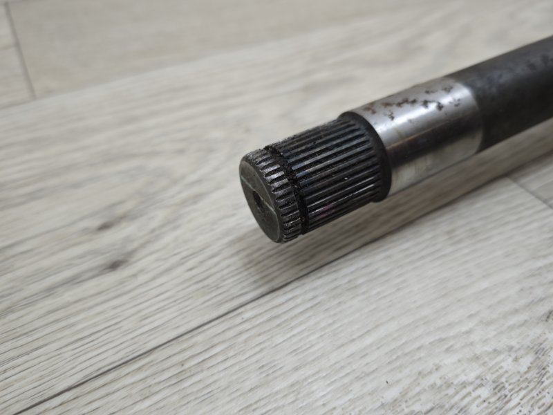 полуось, 8725 рублей, Санкт-Петербург