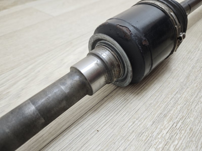 полуось, 8725 рублей, Санкт-Петербург