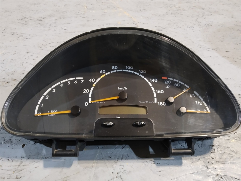 панель приборов, 4440 рублей, Санкт-Петербург