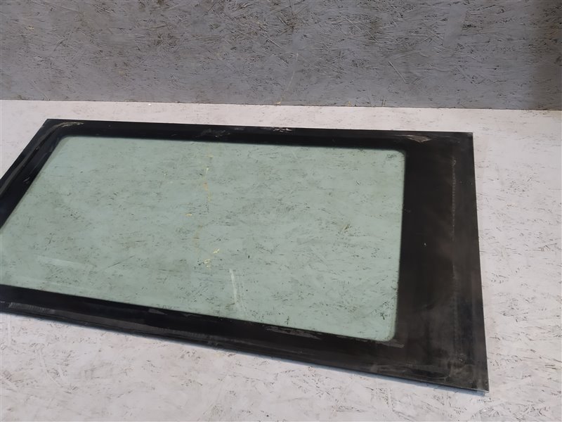 стекло кузовное, 14000 рублей, Санкт-Петербург