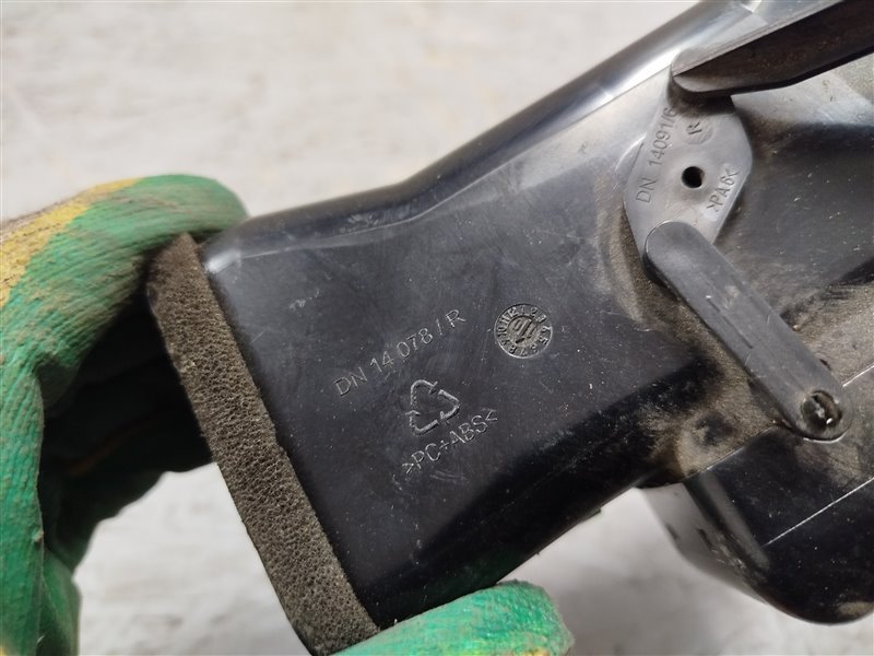 Дефлектор воздушный, 1105 рублей, Санкт-Петербург