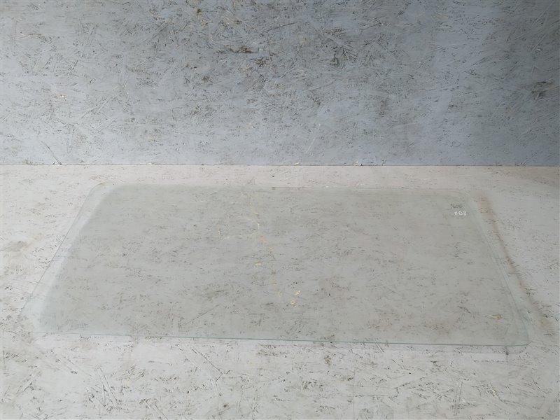 стекло кузовное, 6860 рублей, Санкт-Петербург