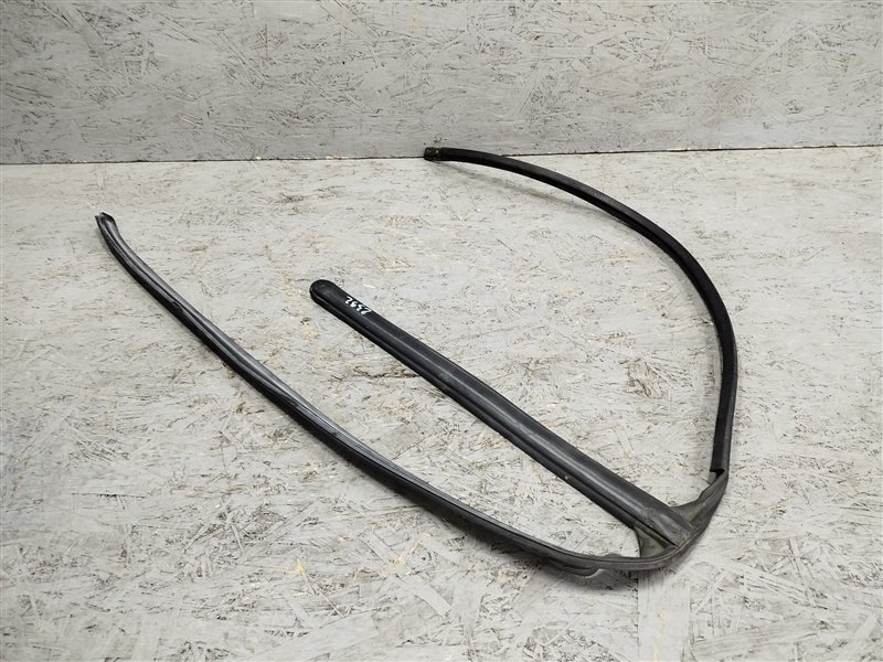 уплотнитель двери, 1525 рублей, Санкт-Петербург