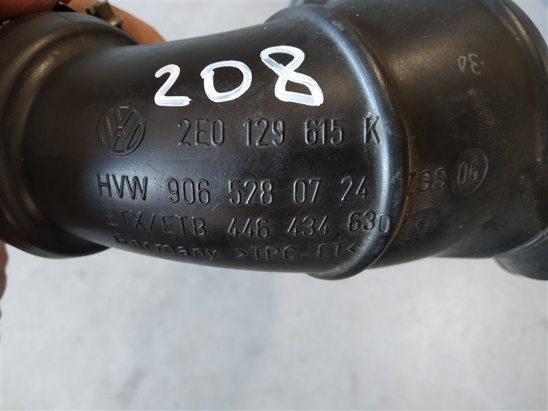 патрубок воздушного фильтра, 2220 рублей, Санкт-Петербург