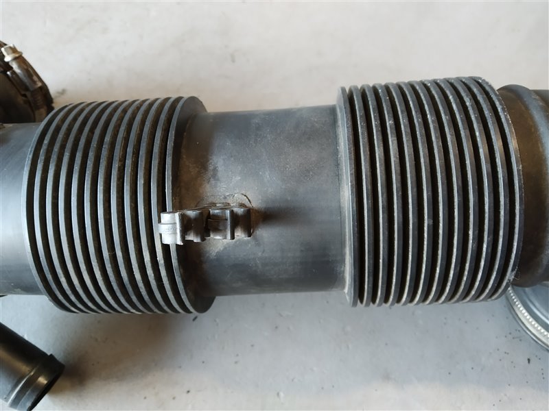 патрубок воздушного фильтра, 2220 рублей, Санкт-Петербург