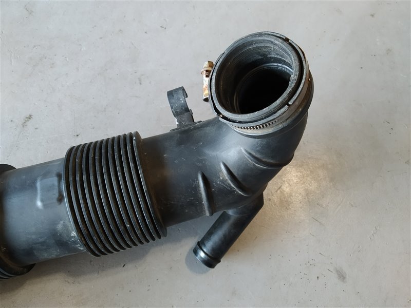 патрубок воздушного фильтра, 2220 рублей, Санкт-Петербург