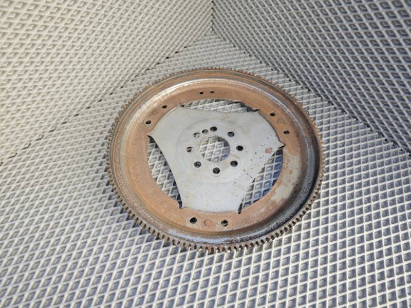 маховик, 1385 рублей, Санкт-Петербург