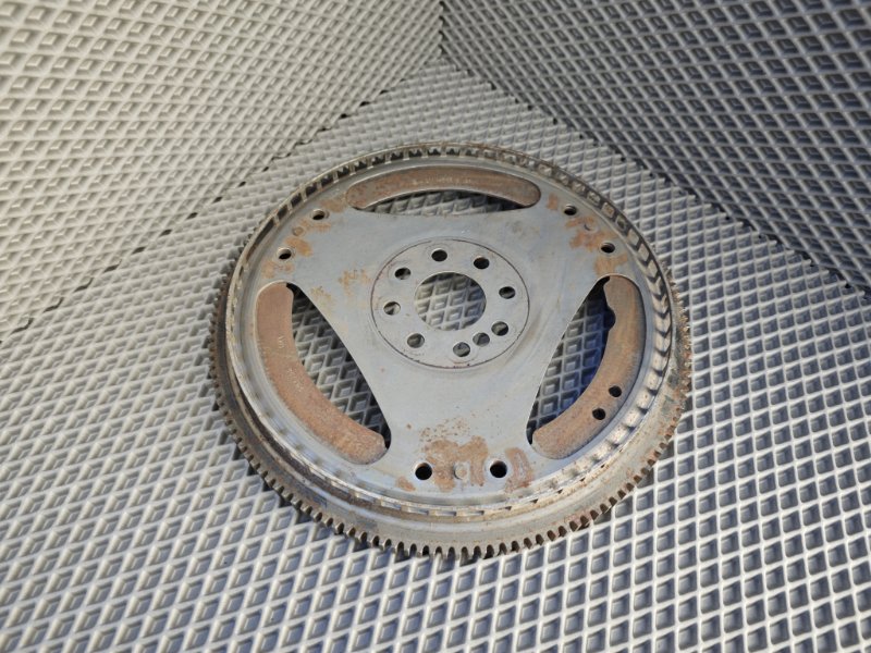 маховик, 1385 рублей, Санкт-Петербург