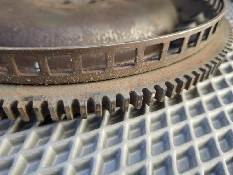 маховик, 2225 рублей, Санкт-Петербург