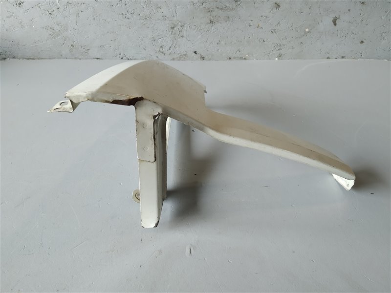 накладка под фару, 2220 рублей, Санкт-Петербург