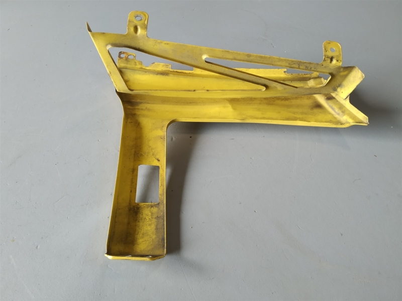 накладка под фару, 2220 рублей, Санкт-Петербург