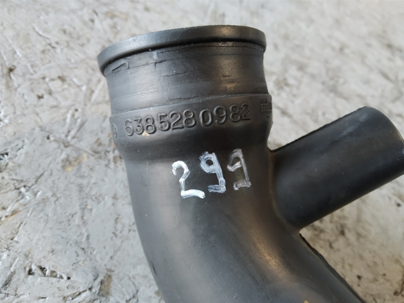 патрубок воздушного фильтра, 2220 рублей, Санкт-Петербург