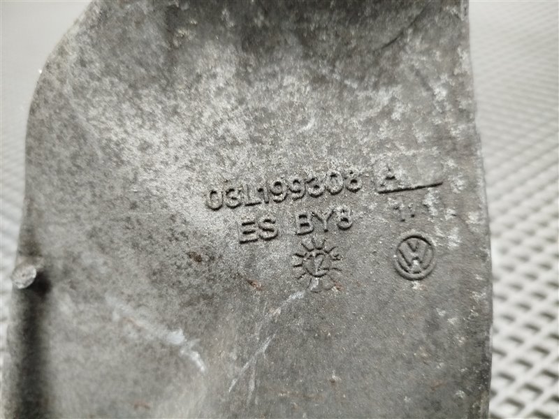 кронштейн двигателя, 2220 рублей, Санкт-Петербург