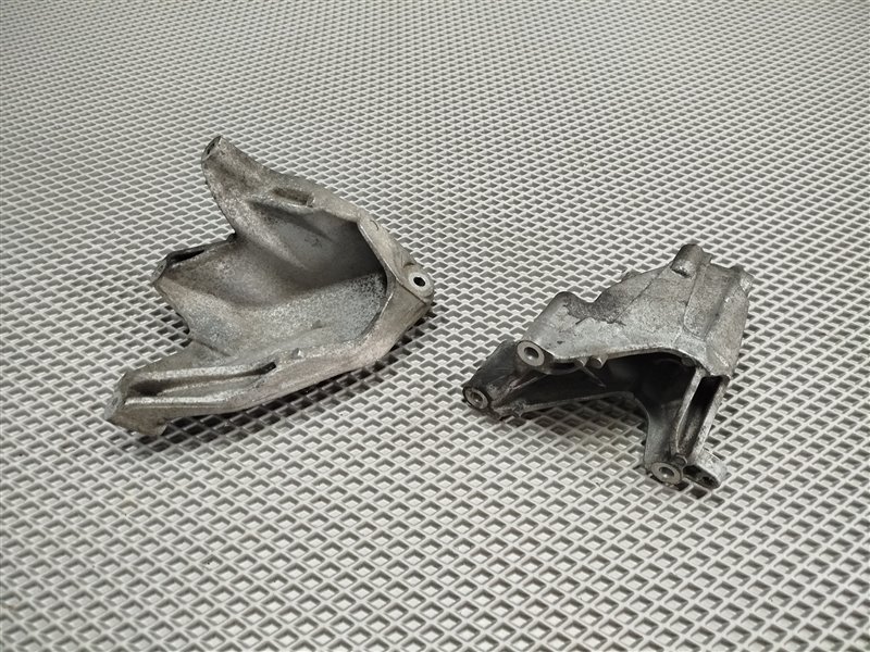 кронштейн двигателя, 2220 рублей, Санкт-Петербург