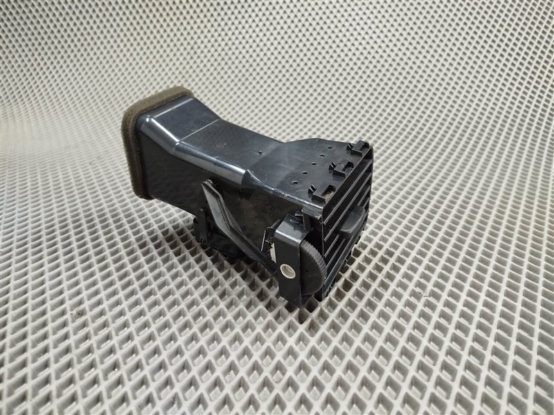 Дефлектор воздушный, 1105 рублей, Санкт-Петербург