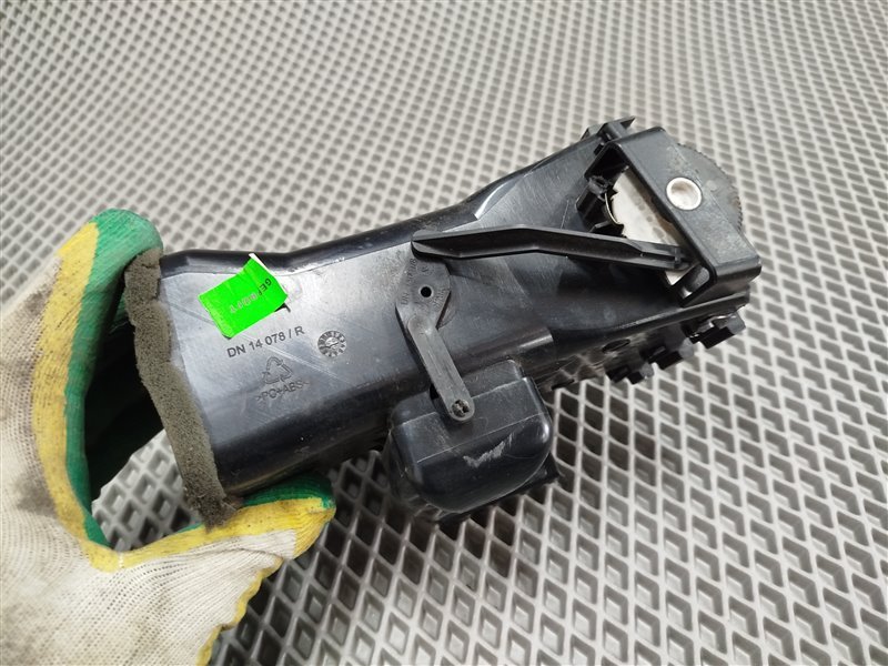 Дефлектор воздушный, 1385 рублей, Санкт-Петербург