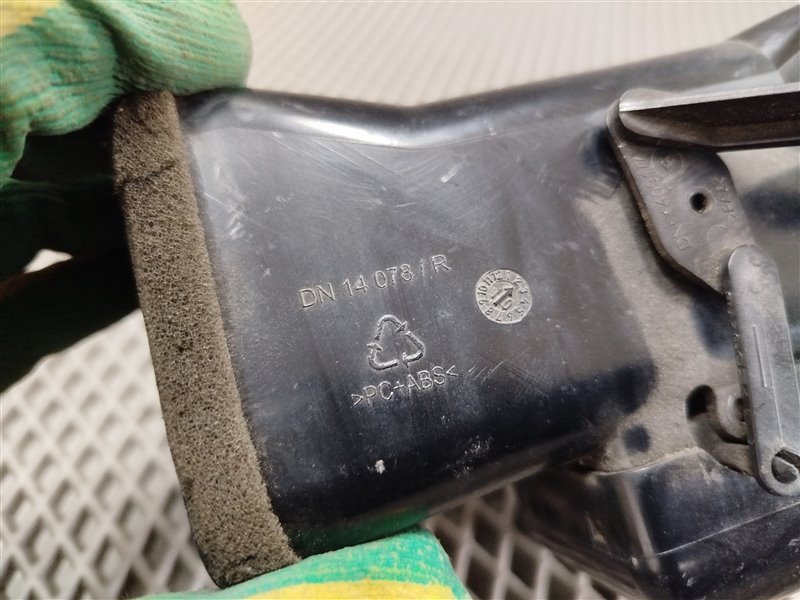 Дефлектор воздушный, 1385 рублей, Санкт-Петербург