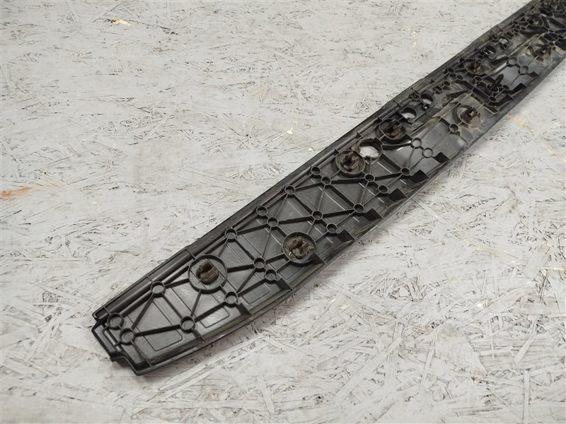 накладка багажника, 1530 рублей, Санкт-Петербург