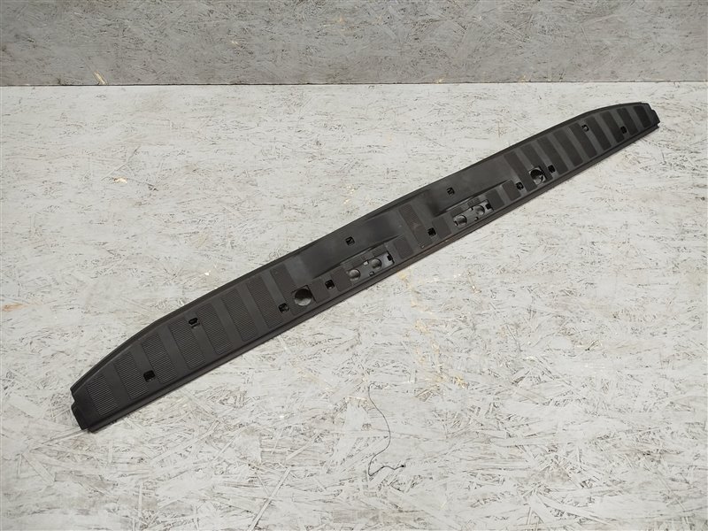 накладка багажника, 1770 рублей, Санкт-Петербург