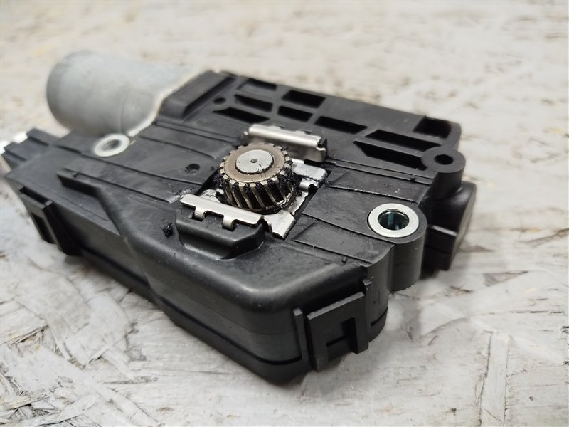 моторчик шторки люка, 3980 рублей, Санкт-Петербург