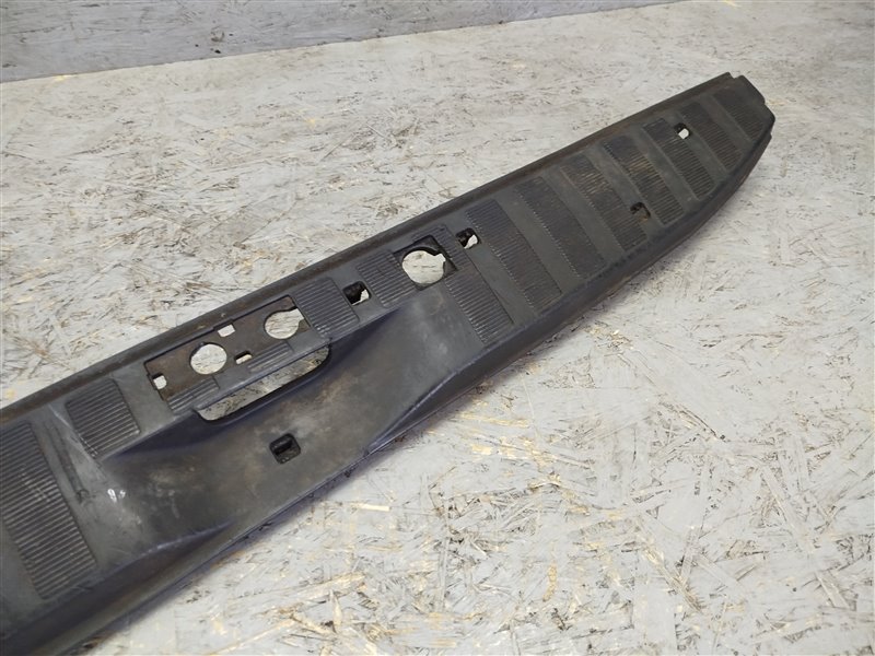 накладка багажника, 1770 рублей, Санкт-Петербург