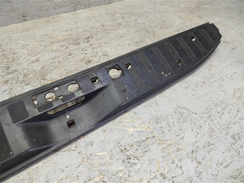 накладка багажника, 1520 рублей, Санкт-Петербург